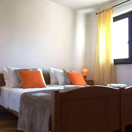 Apartment With Wifi - 13878